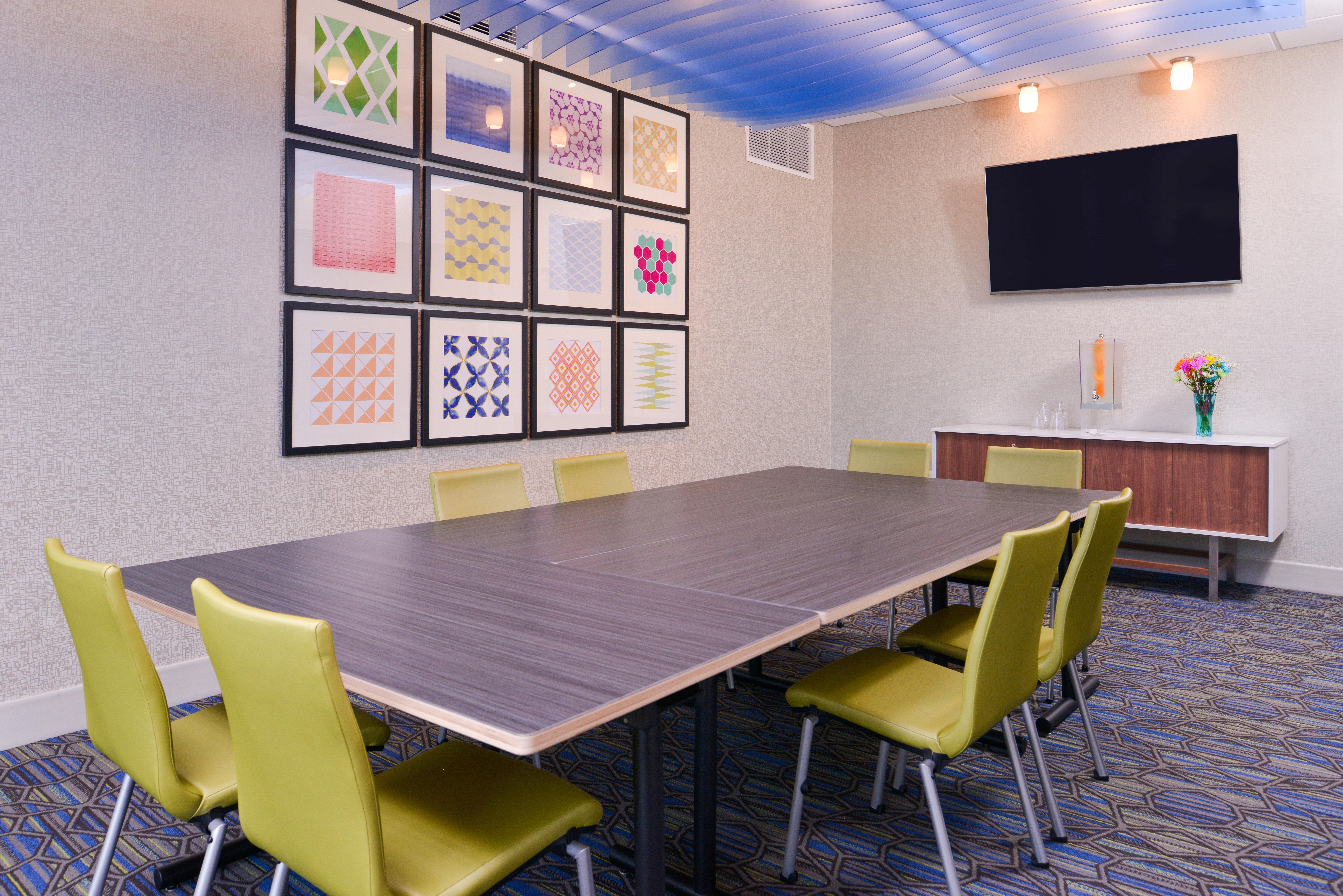 Holiday Inn Express & Suites - Olathe West By Ihg Екстер'єр фото